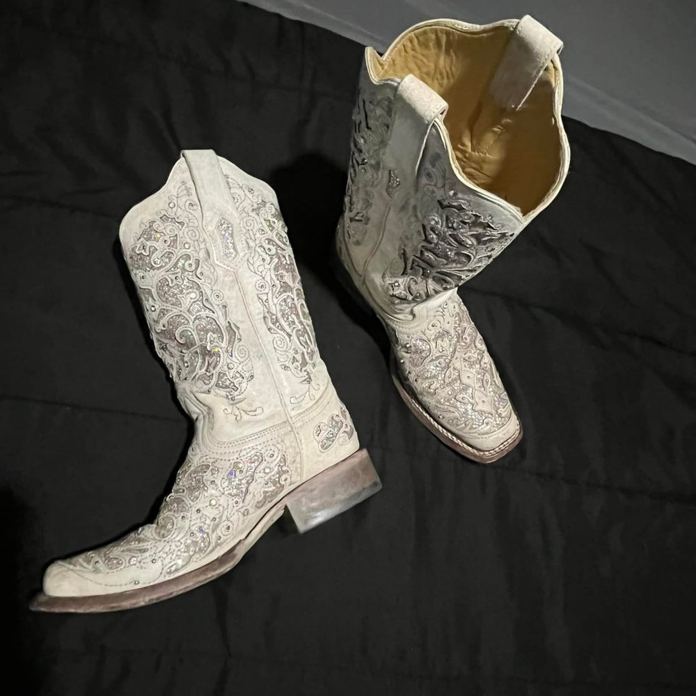 corral boots bride